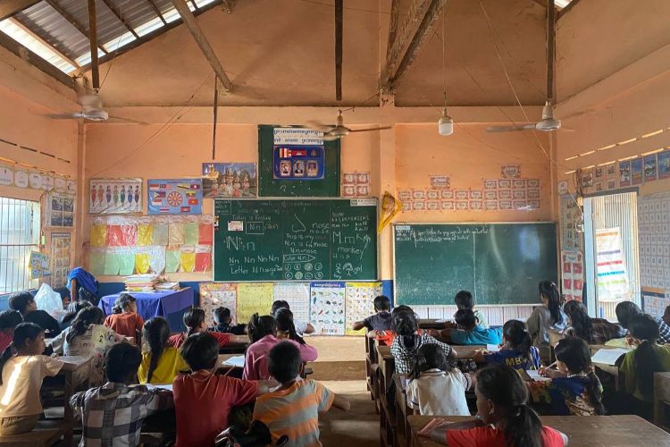 English Teaching Program 2025