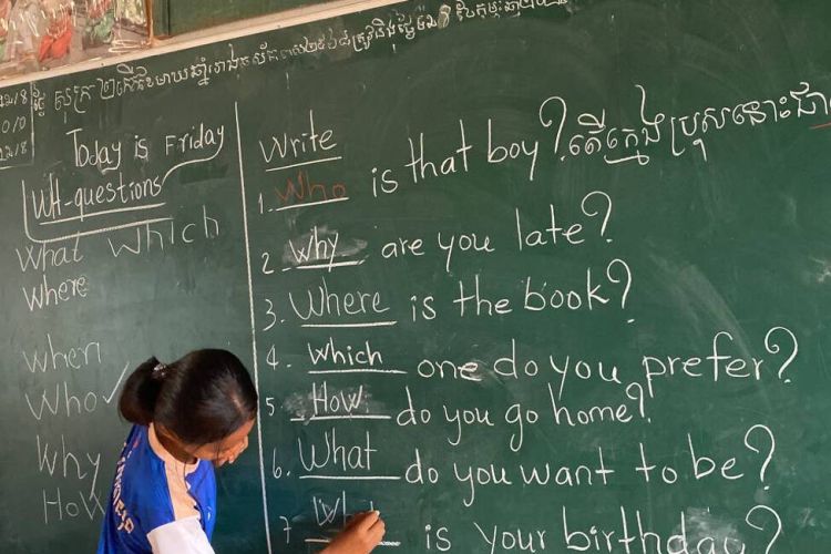 English Teaching Program 2025