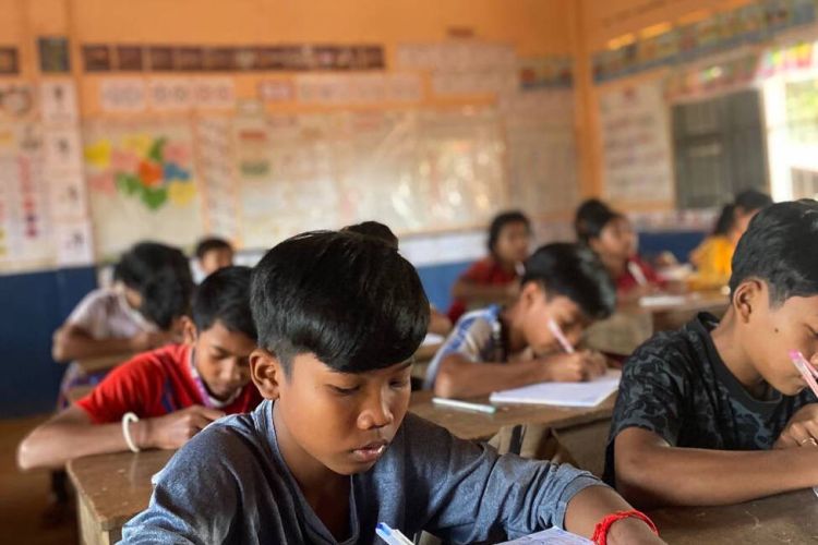 English Teaching Program 2025