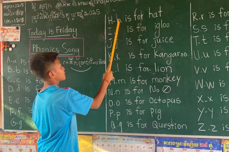 English Teaching Program 2025