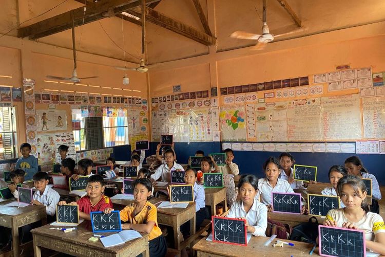 English Teaching Program 2025